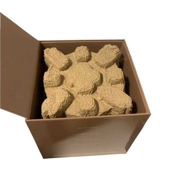 Revive Soy Candle NWT - Picture 5 of 5